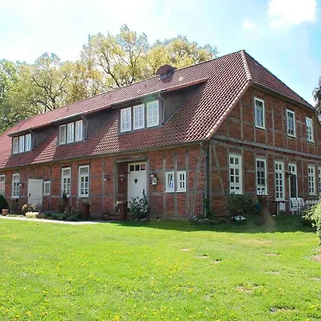 Hof Esterau - Lila Apartment Heuerstorf