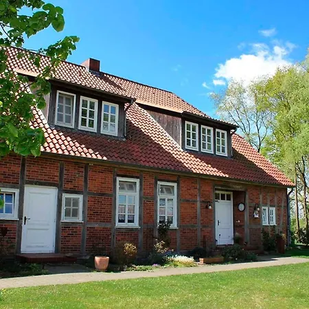 Hof Esterau - Lila Heuerstorf